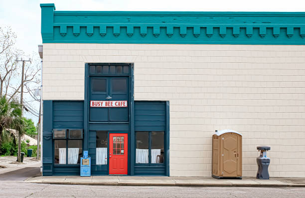 Portable Toilet Options We Offer in Lynnwood Pricedale, PA